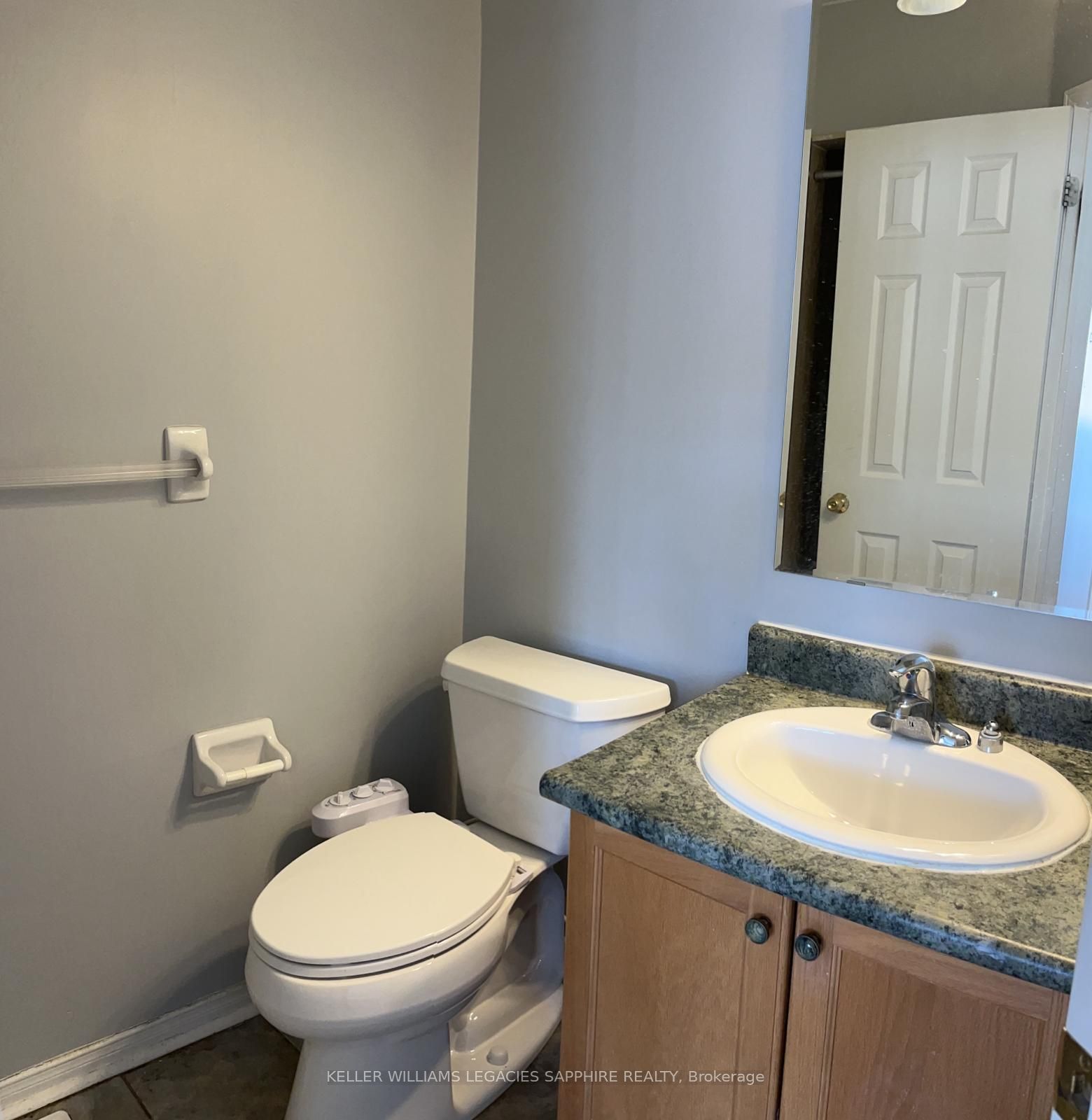 3255 Redpath Circ Property Photo 15