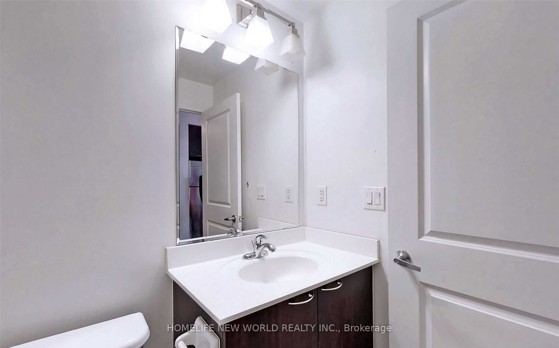 385 Prince Of Wales Dr 12 Property Photo 9
