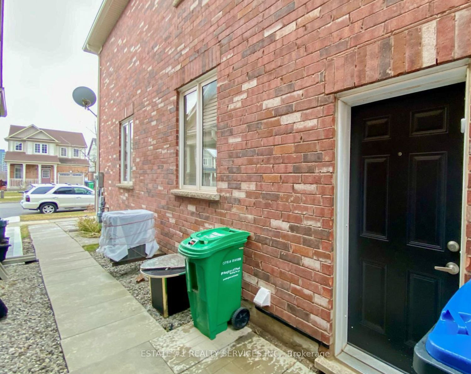11 Robert Parkinson Dr Property Photo 17