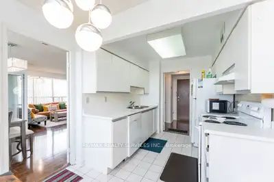 50 Kingsbridge Garden Circ 11 Property Photo 13