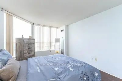 50 Kingsbridge Garden Circ 11 Property Photo 19
