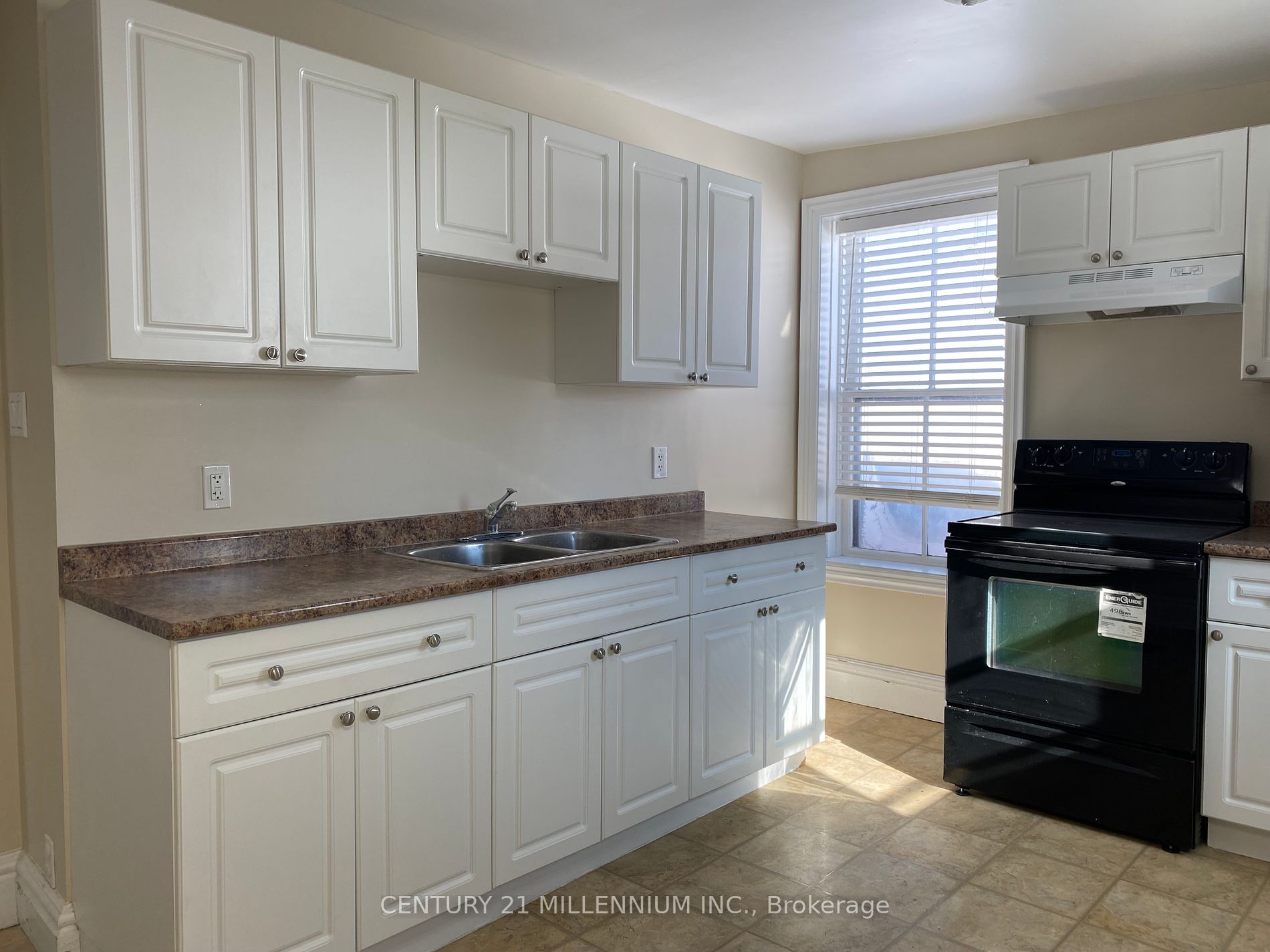 234 Broadway Way Property Photo 2