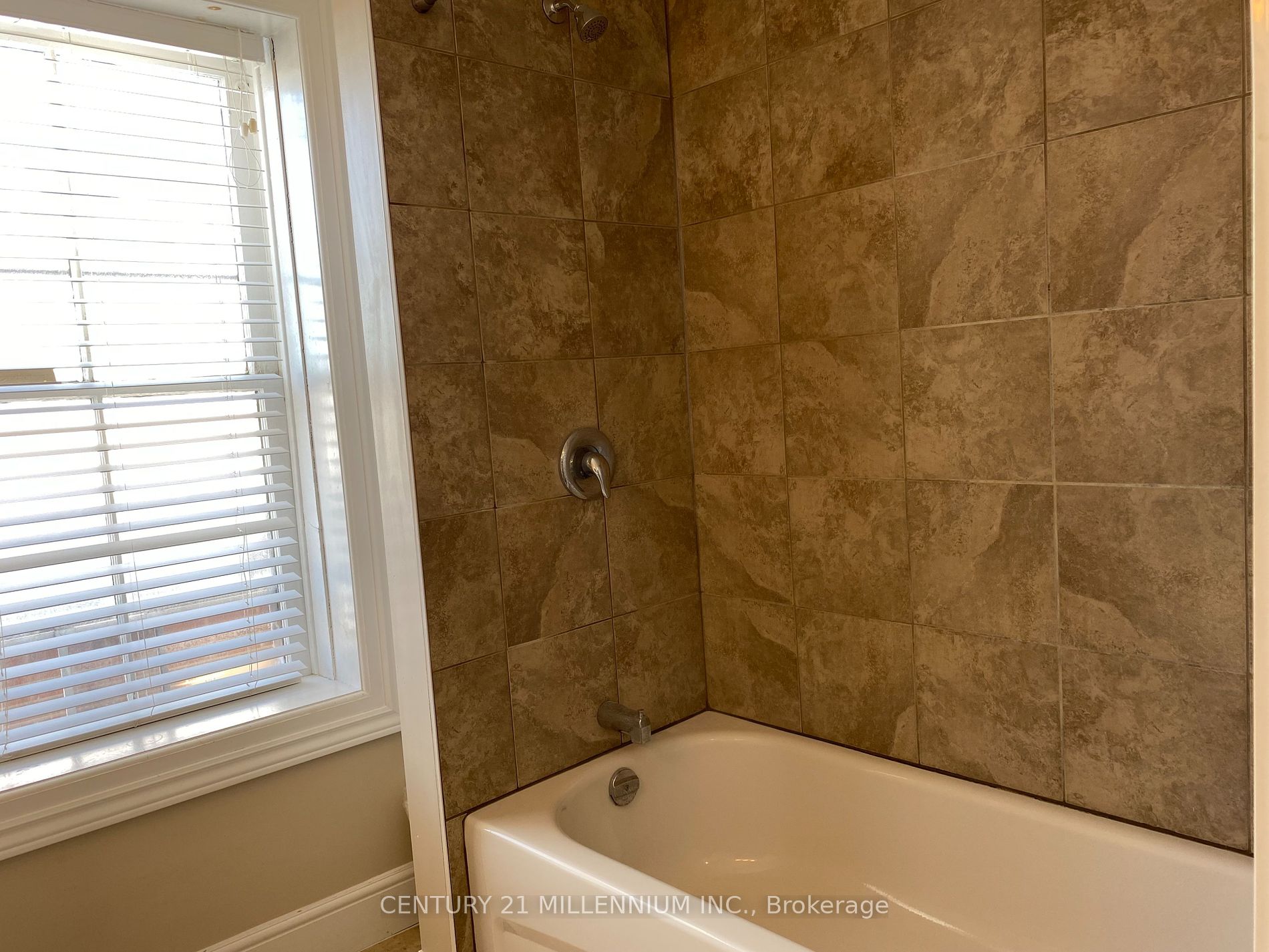 234 Broadway Way Property Photo 9