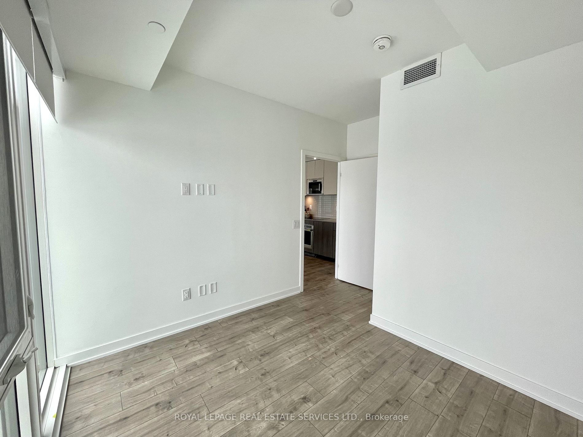 220 Missinnihe Way 14 Property Photo 12