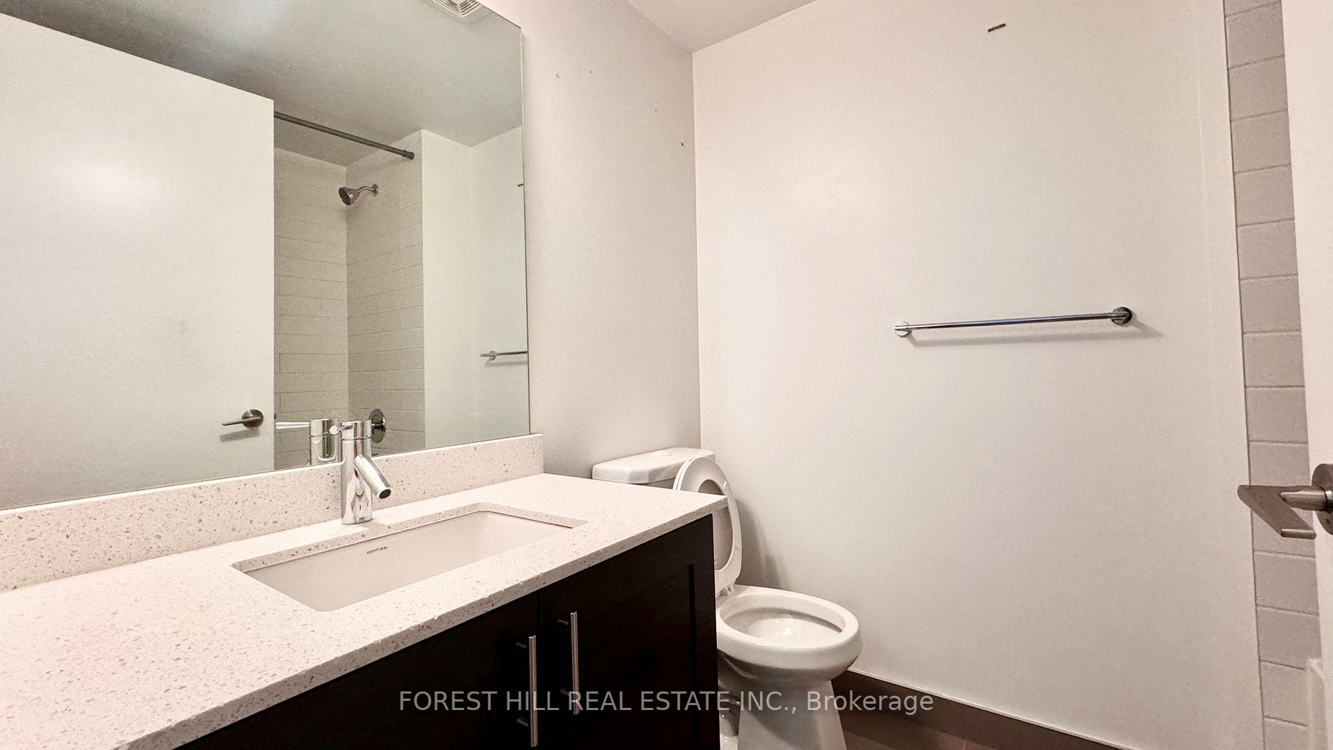 2212 Lake Shore Blvd W 607 Property Photo 8