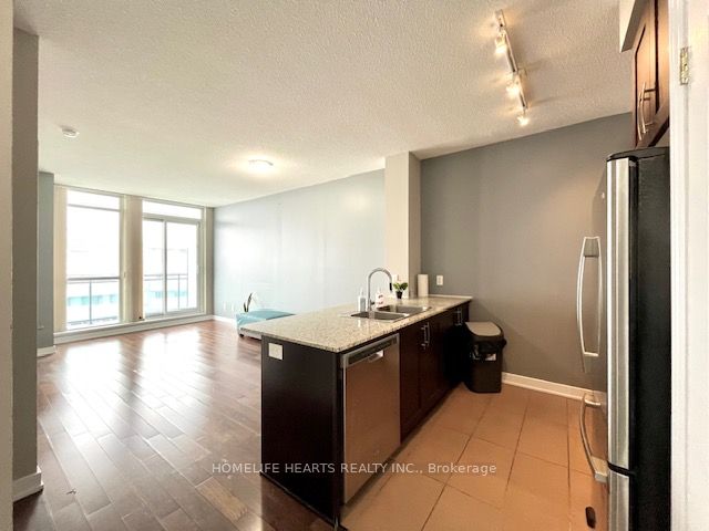 4070 Confederation Pkwy 10 Property Photo 1