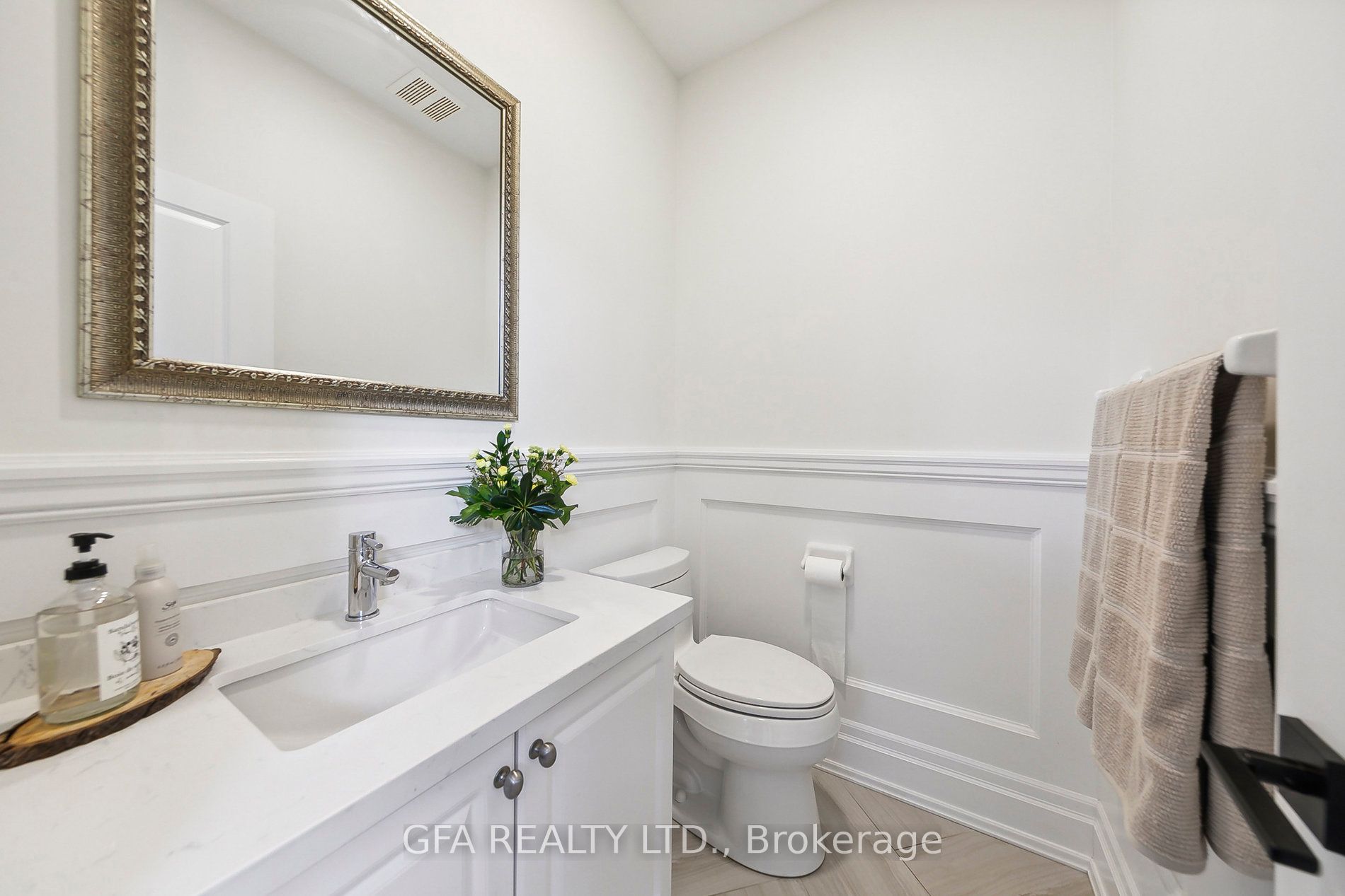1346 Sandpiper Rd Property Photo 11