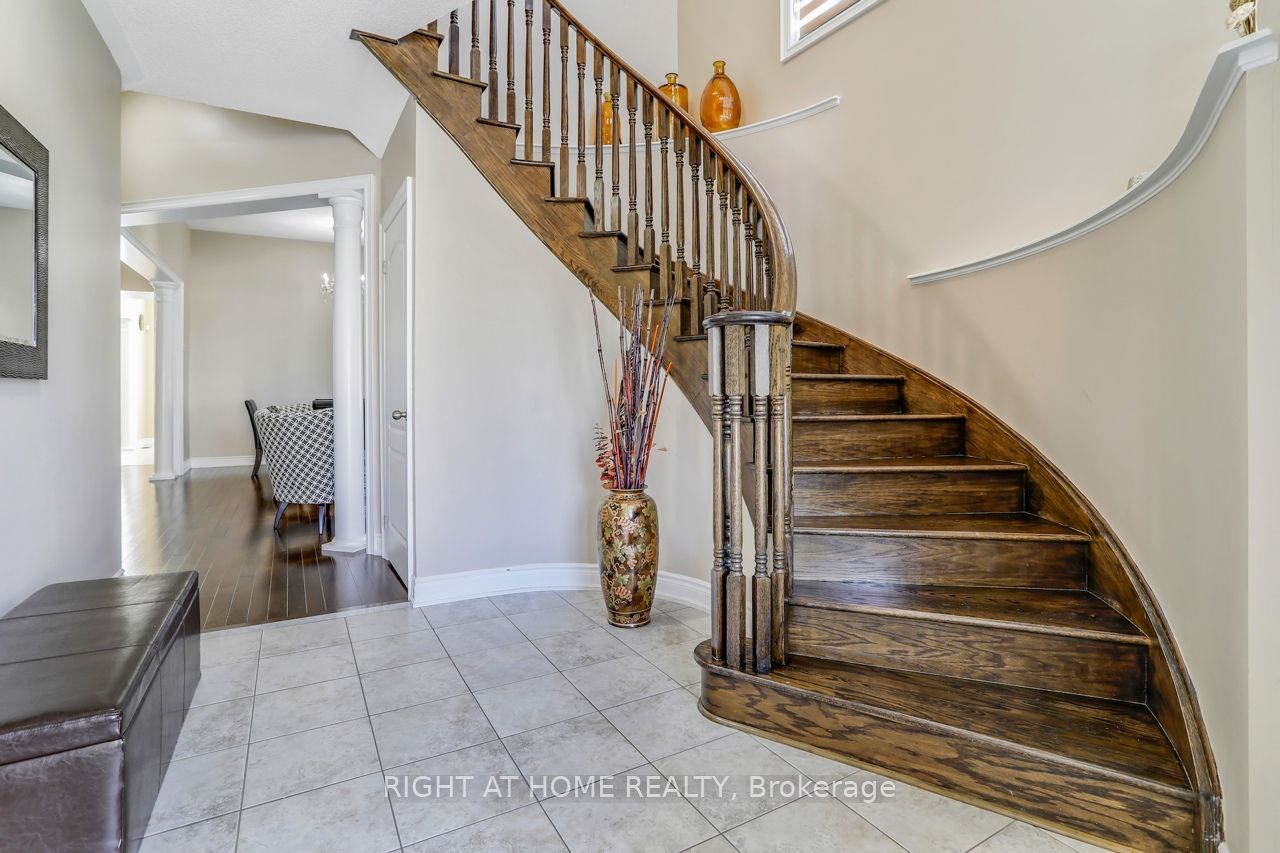 3 Mediterranean Cres Property Photo 5