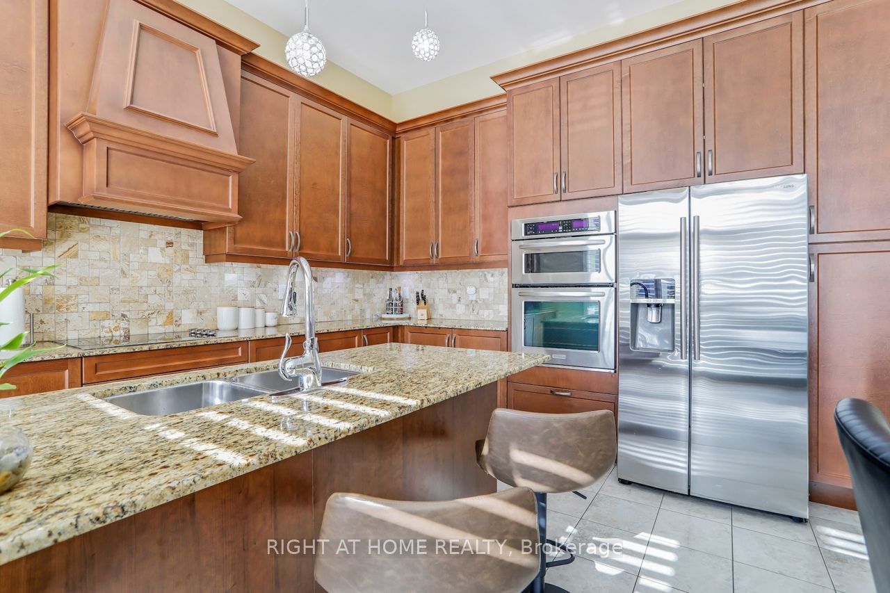 3 Mediterranean Cres Property Photo 15