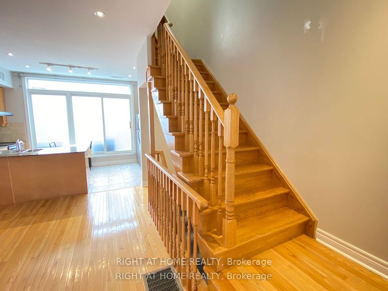 36 Michael Power Pl 36 Property Photo 6