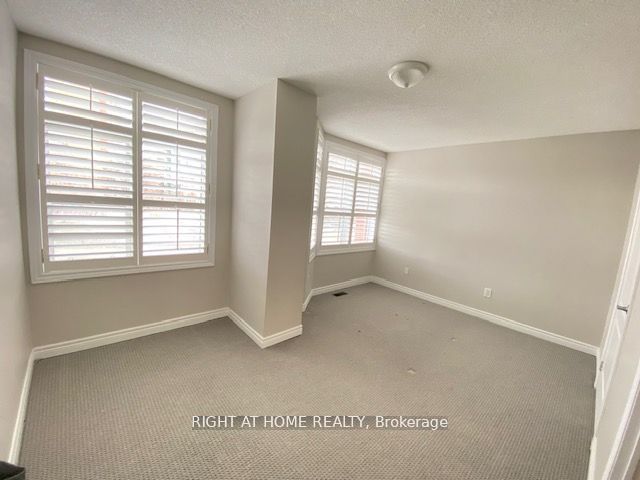 36 Michael Power Pl 36 Property Photo 11