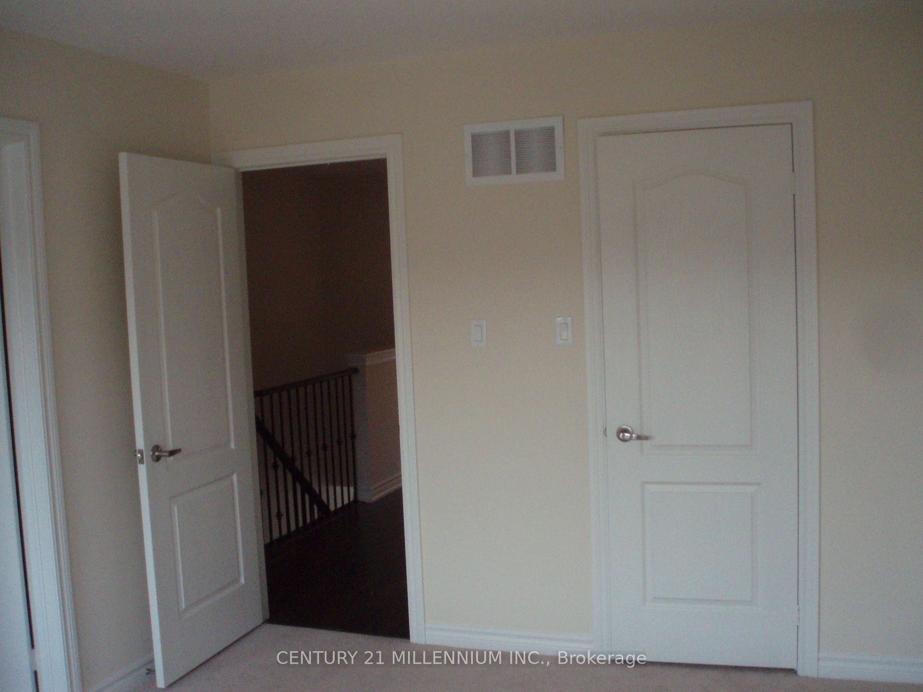 62 Magdalene Cres Property Photo 6