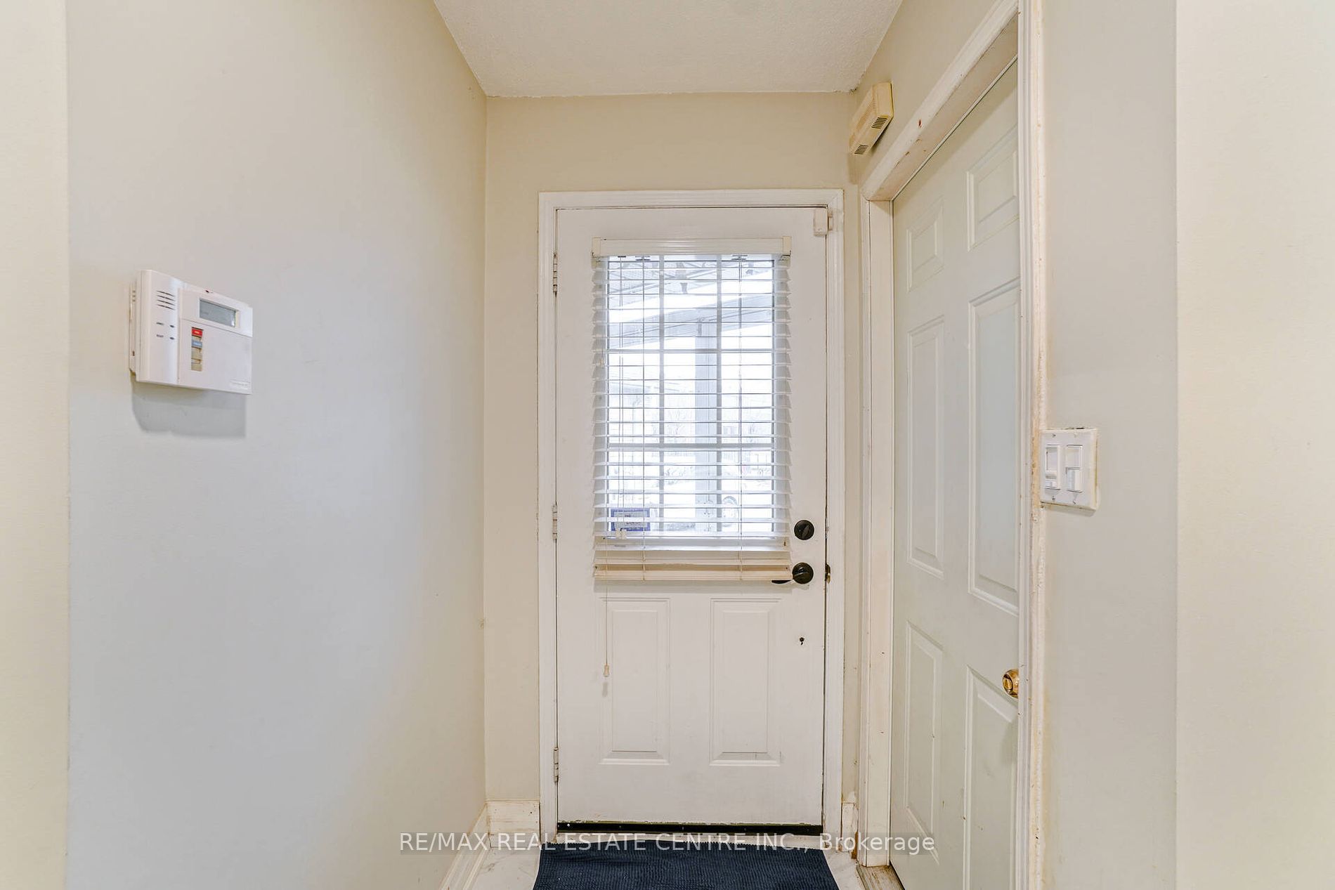 5266 Cinnamon Rd Property Photo 6