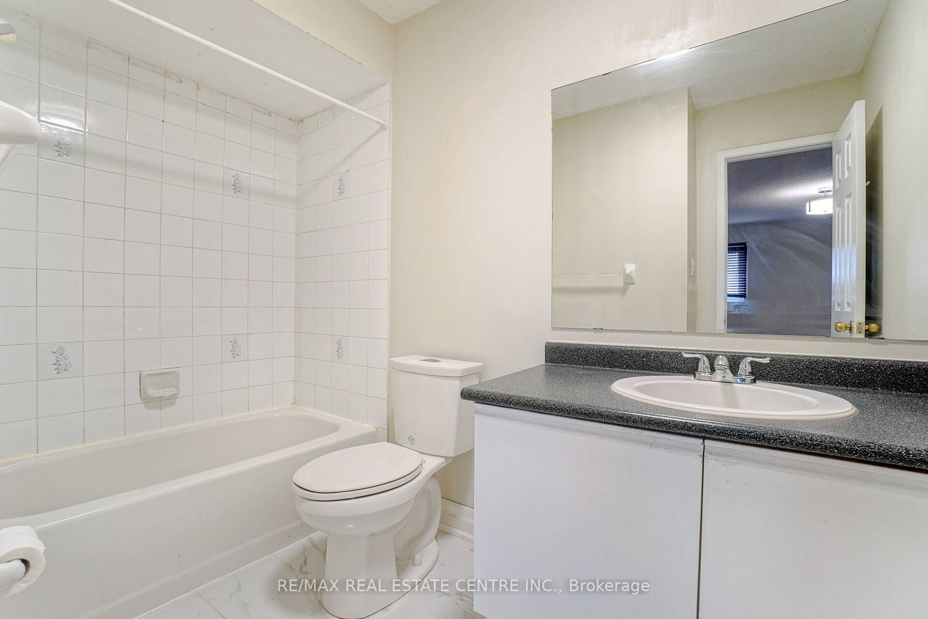 5266 Cinnamon Rd Property Photo 22