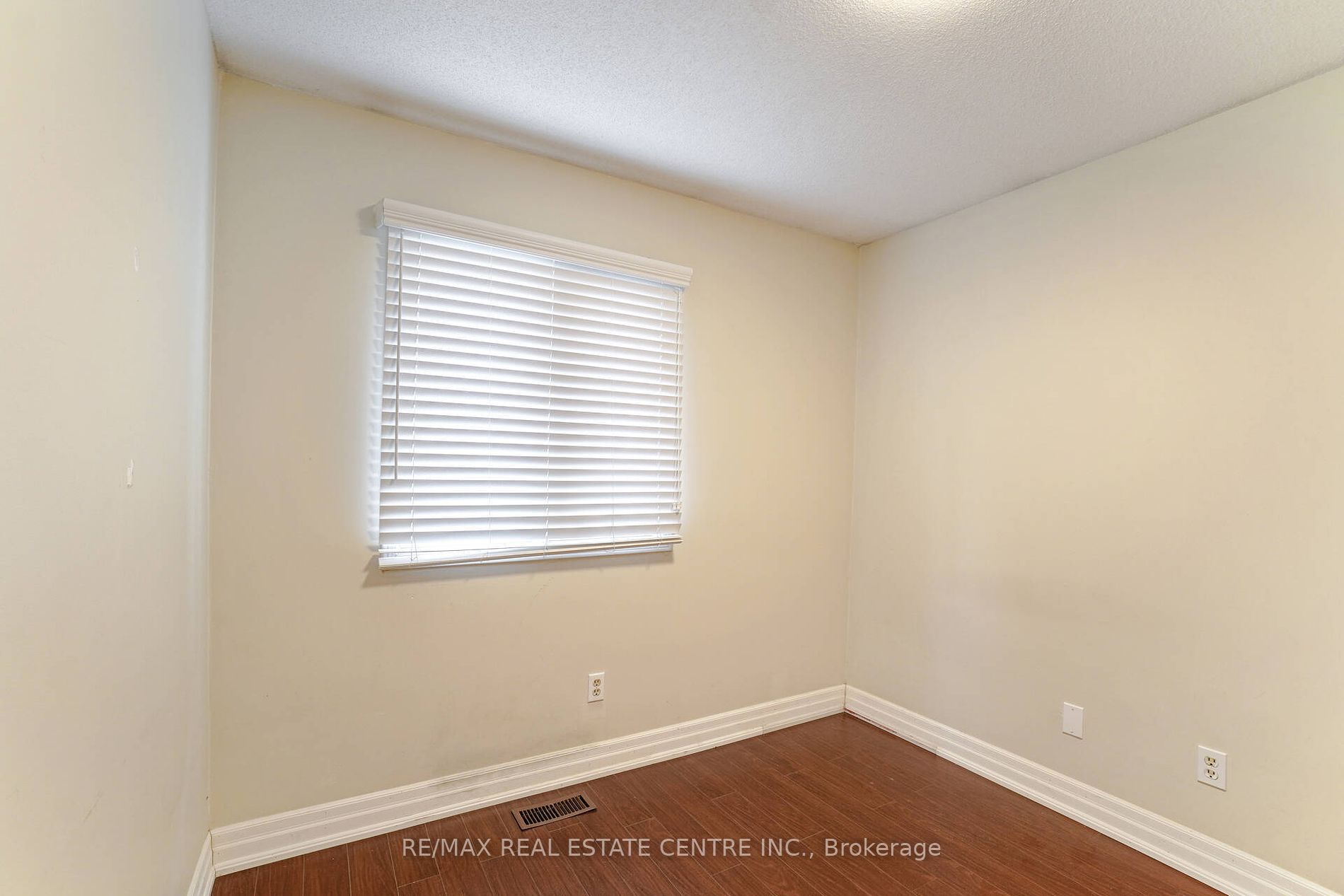 5266 Cinnamon Rd Property Photo 27