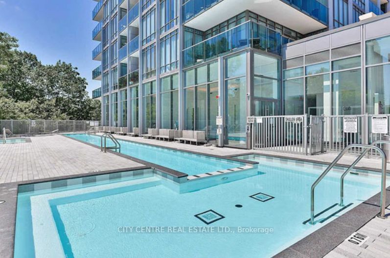 90 Park Lawn Rd 10 Property Photo 24