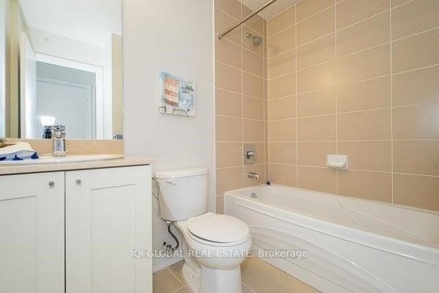 4070 Confederation Pkwy 09 Property Photo 11