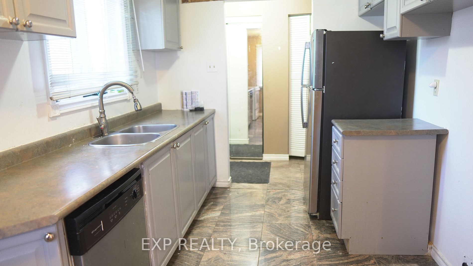 26 Cobbler Cres Property Photo 3