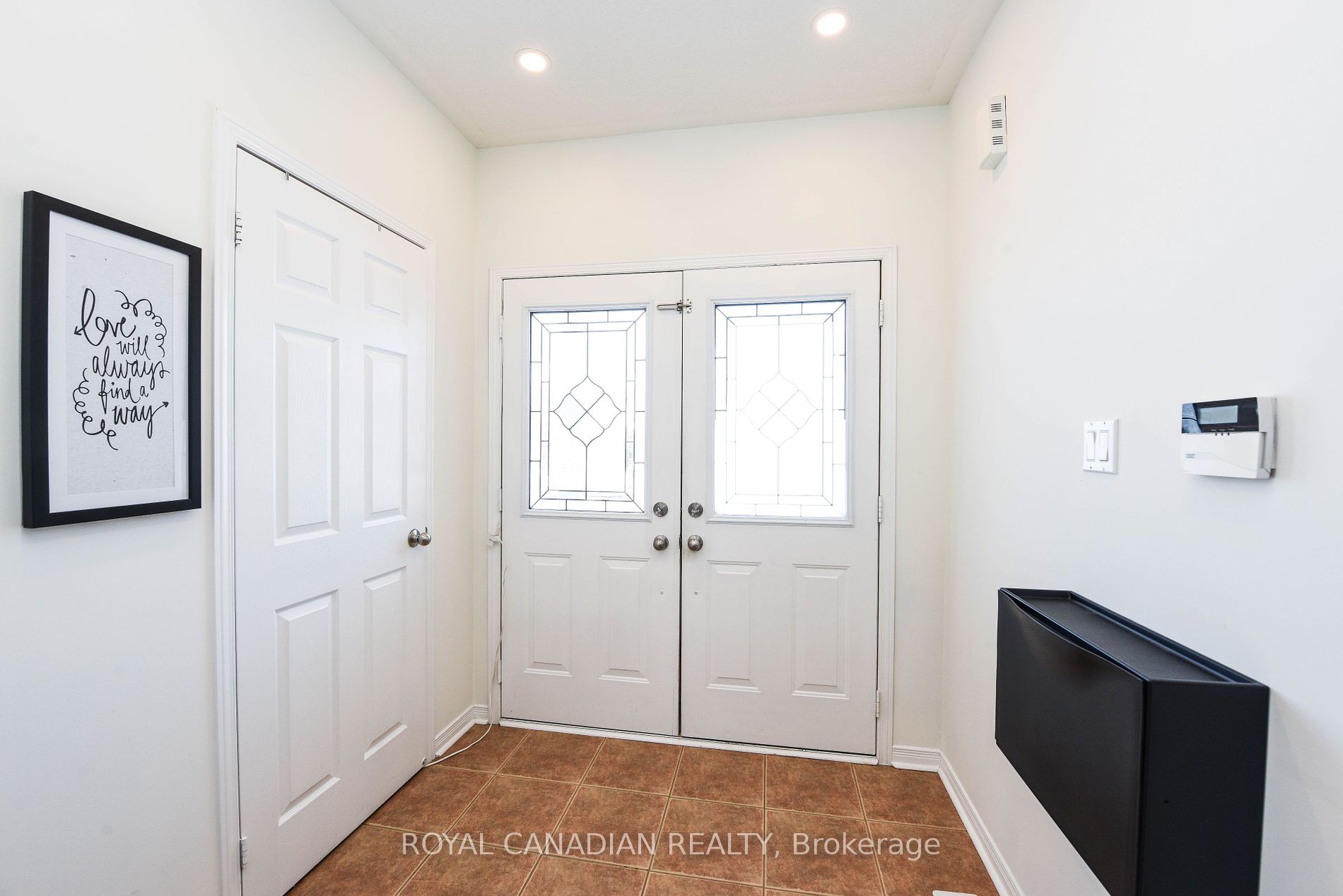 20 Eagleview Way Property Photo 6