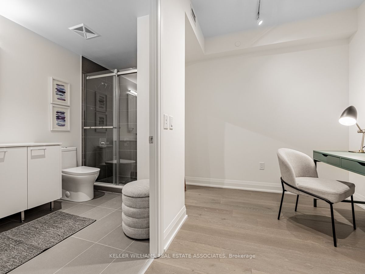 293 The Kingsway 17 Property Photo 17