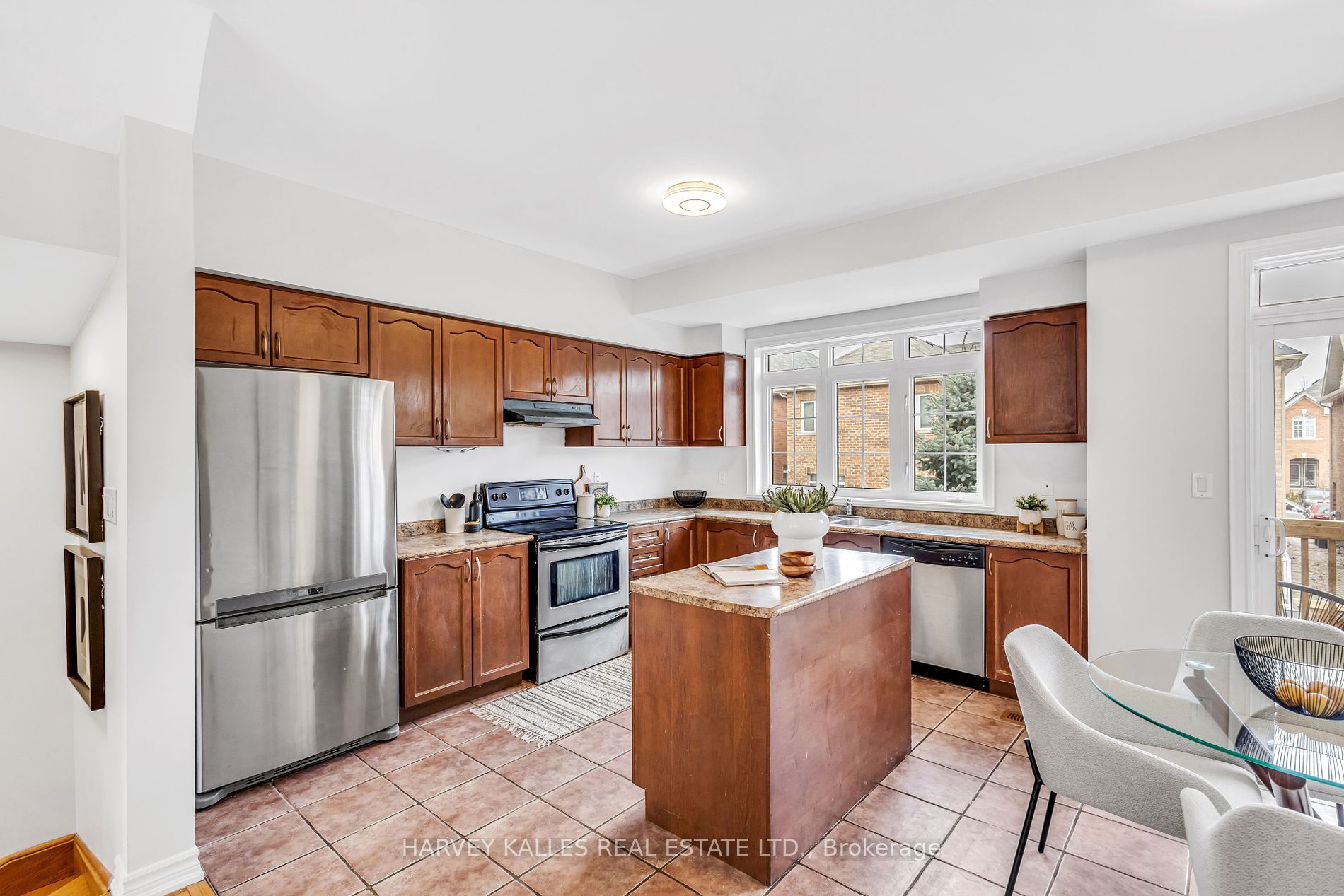 30 Ramage Lane Property Photo 11