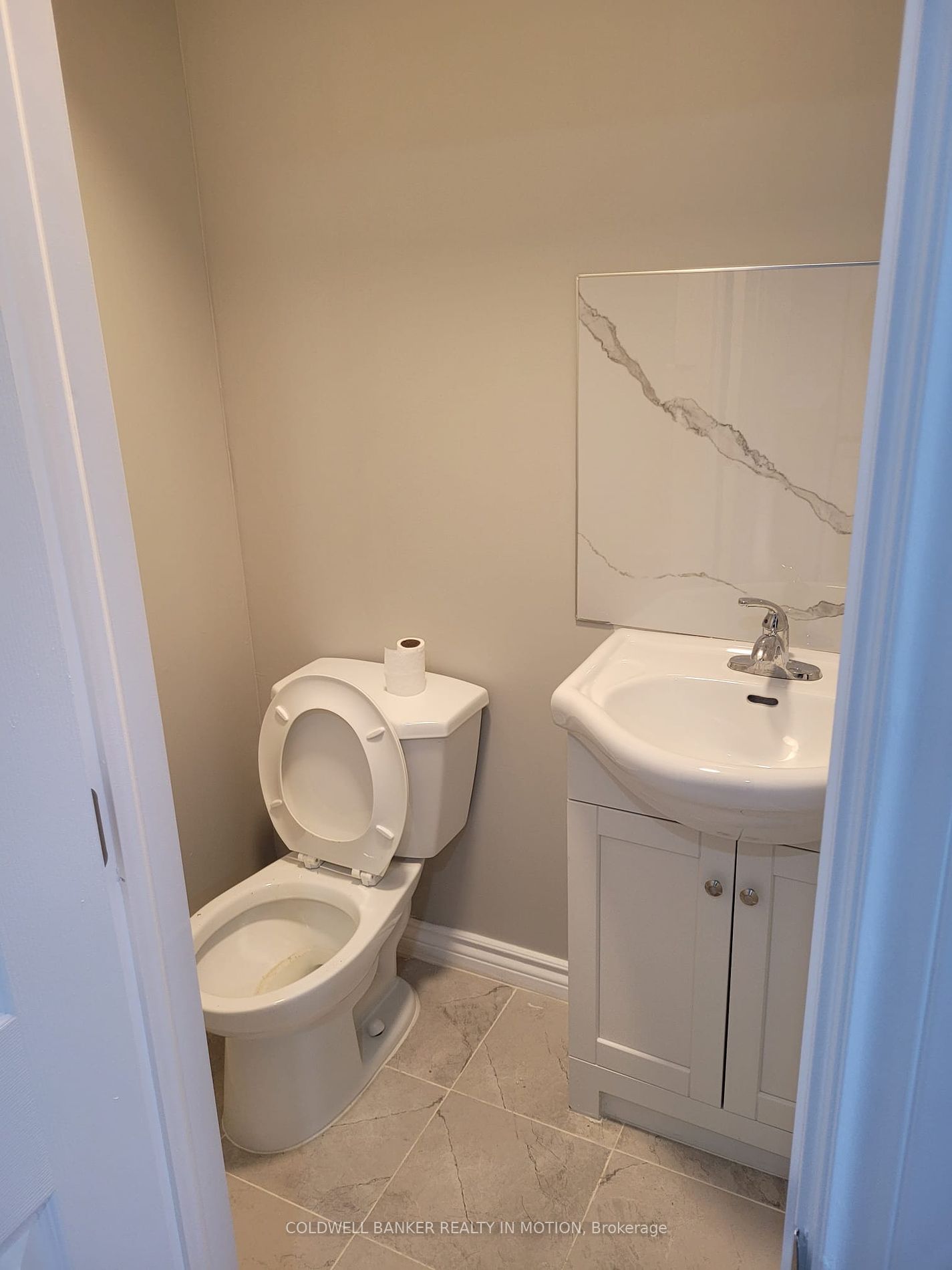 6563 Aston Martin Mews Property Photo 7