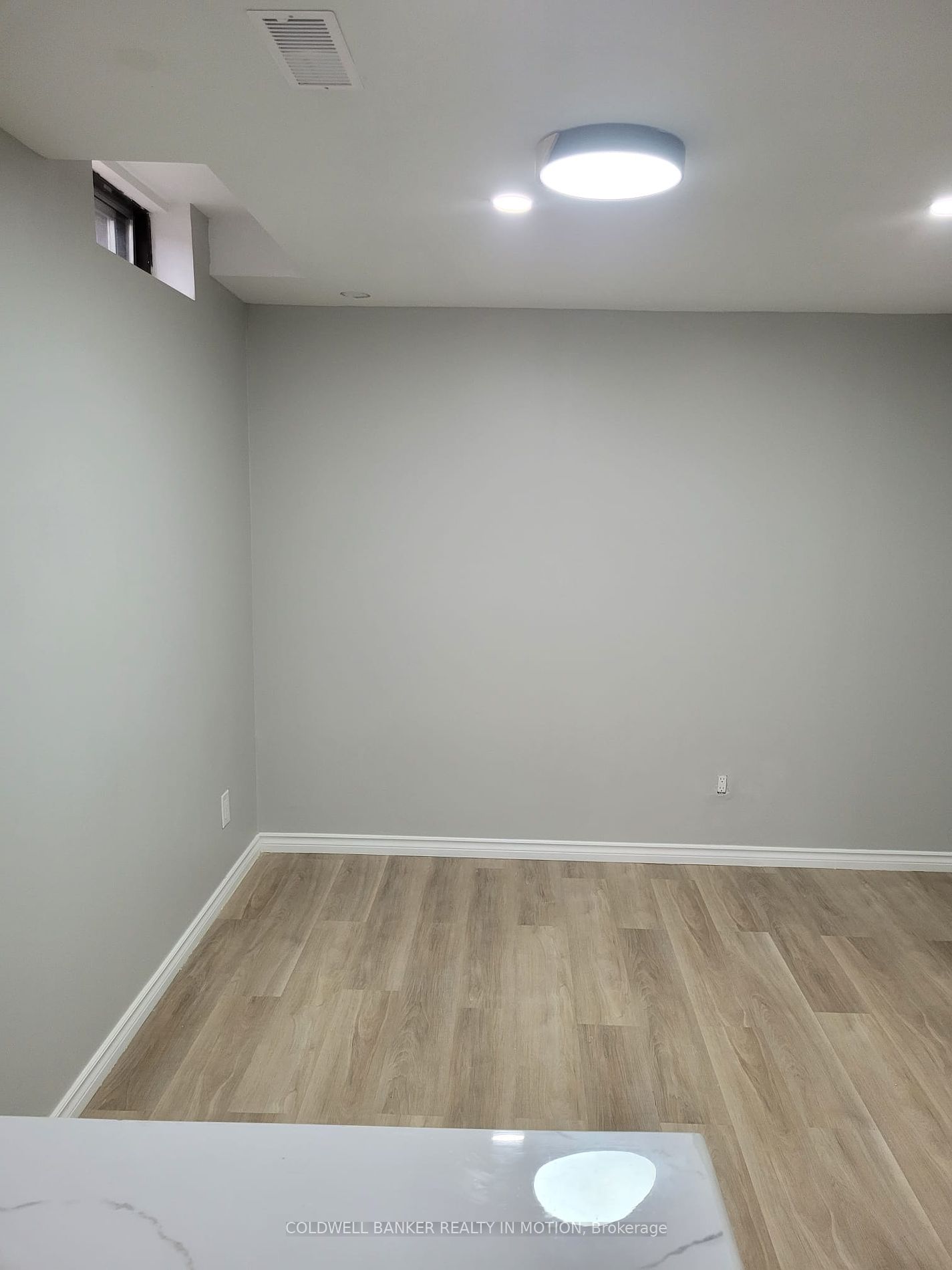 6563 Aston Martin Mews Property Photo 8