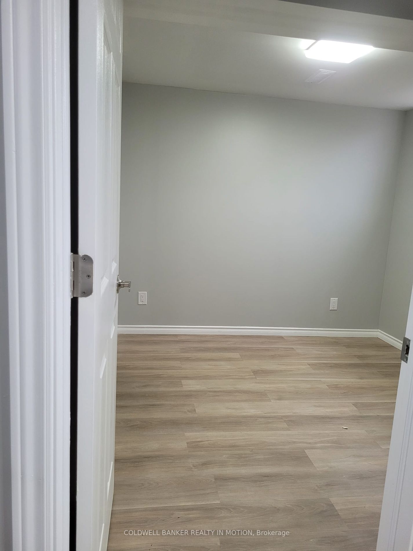 6563 Aston Martin Mews Property Photo 9