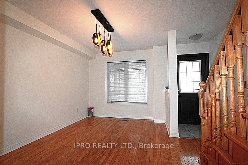 4885 James Austin Dr Property Photo 2