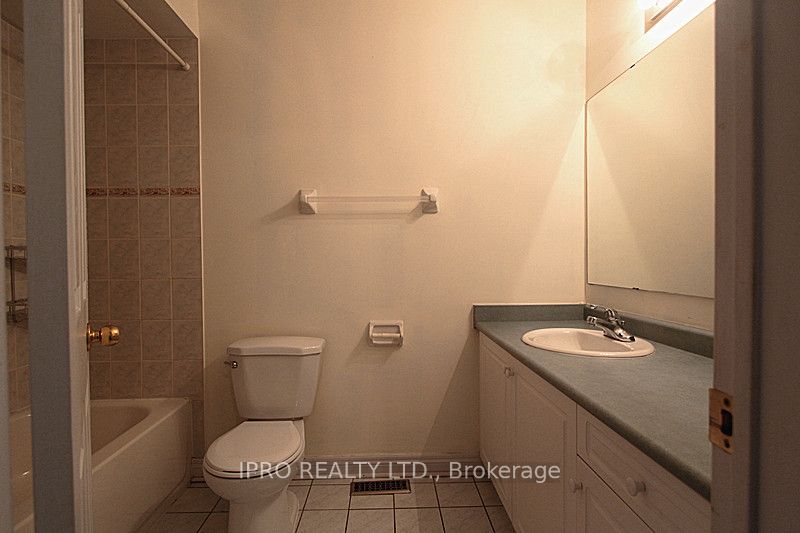 4885 James Austin Dr Property Photo 10