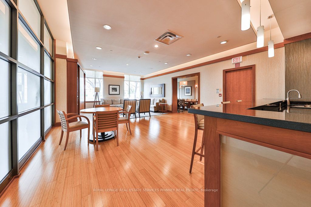 65 Port St E 3 Property Photo 26