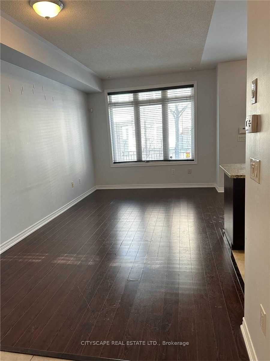 383 Prince Of Wales Dr 21 Property Photo 5