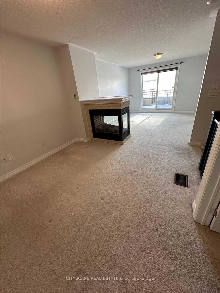 383 Prince Of Wales Dr 21 Property Photo 19