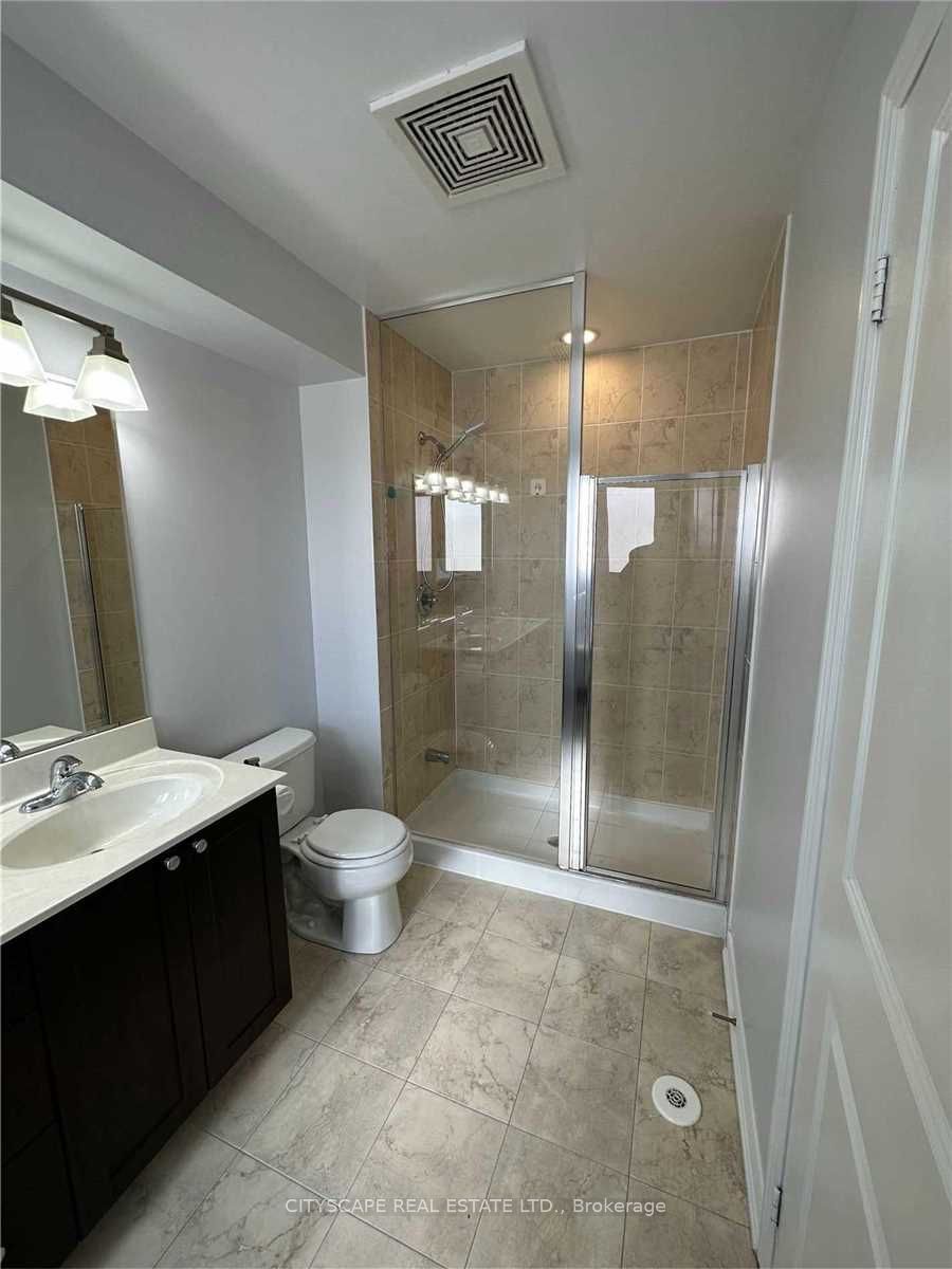 383 Prince Of Wales Dr 21 Property Photo 23