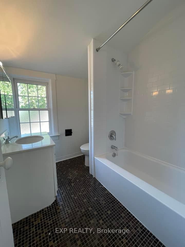 9 Wheatfield Rd Property Photo 9