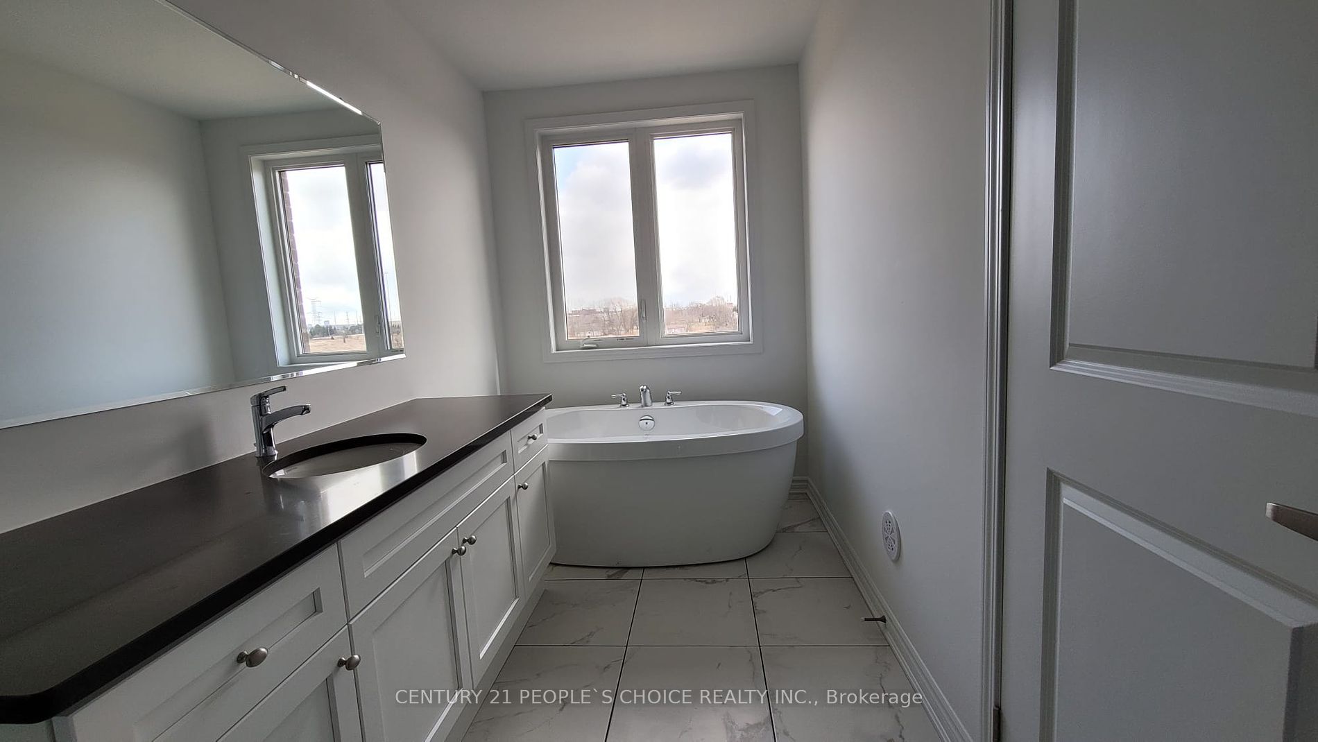 4114 Raybria Pl Property Photo 7