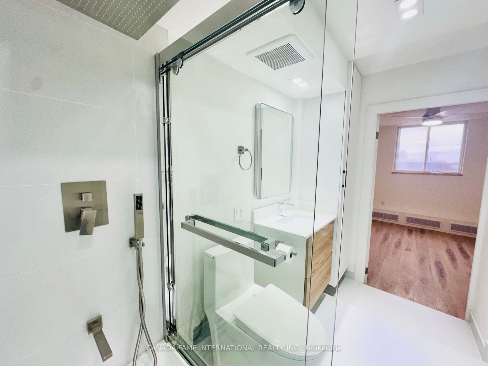 200 Lotherton Ptwy 03 Property Photo 13