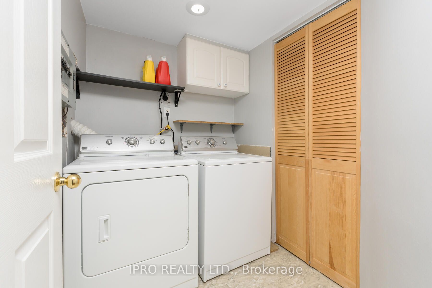 37 Silkwood Cres Property Photo 27