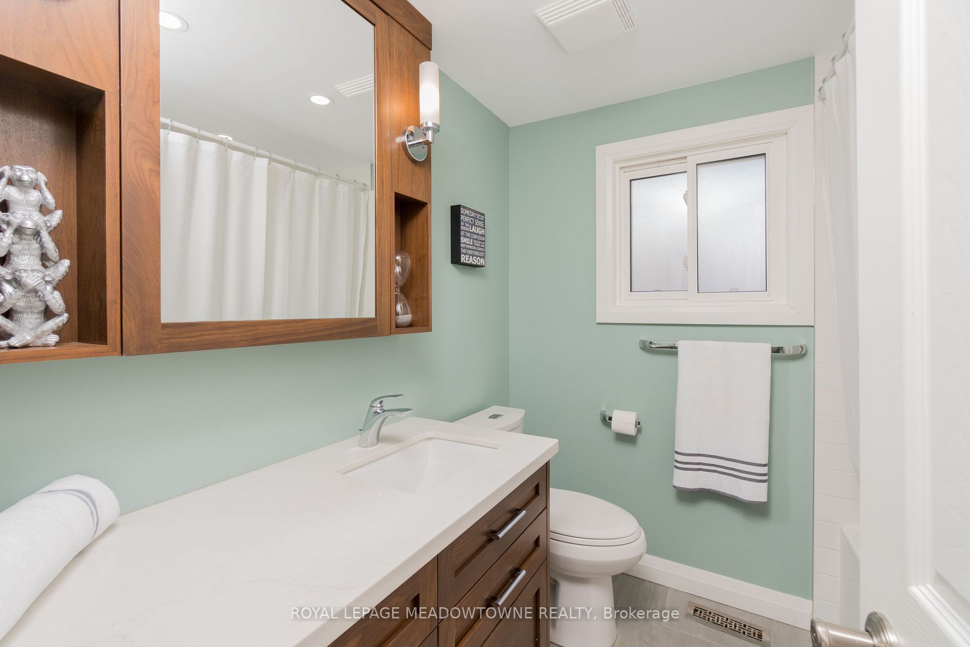 42 Carlton Dr Property Photo 26