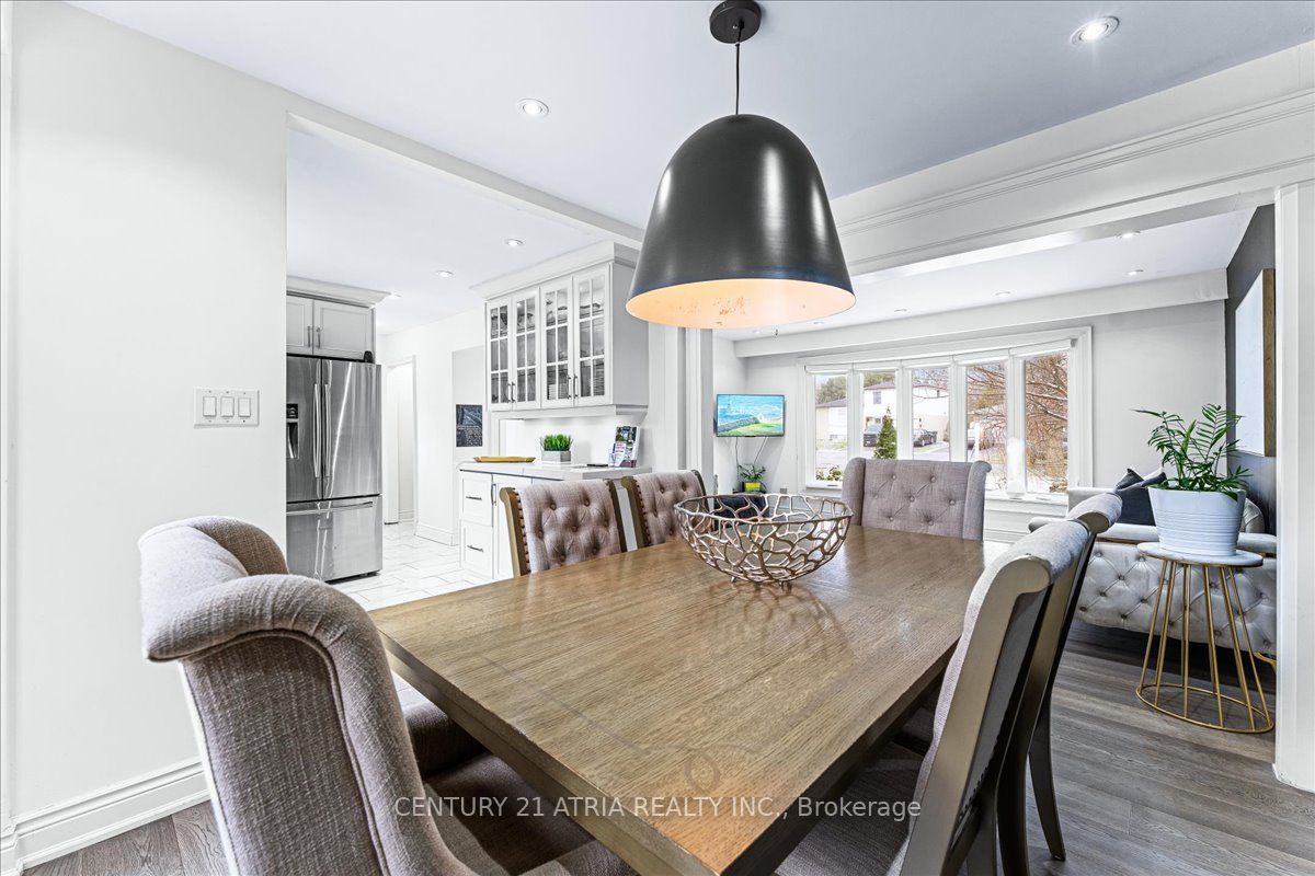 2594 Bromsgrove Rd Property Photo 11