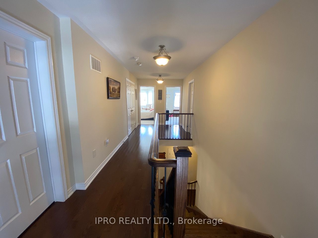 468 Dougall Ave Property Photo 16