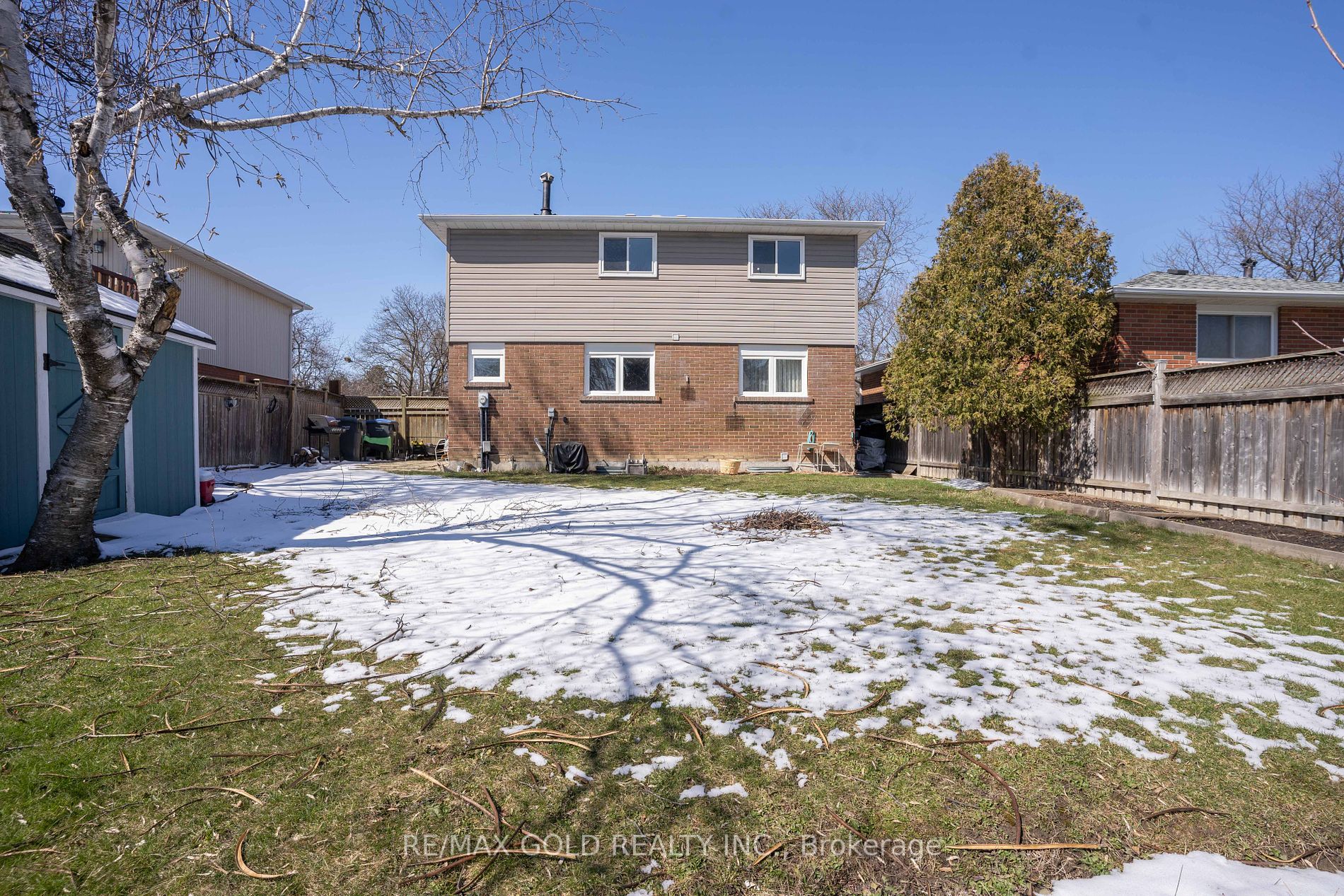 54 Esplanade Rd Property Photo 18