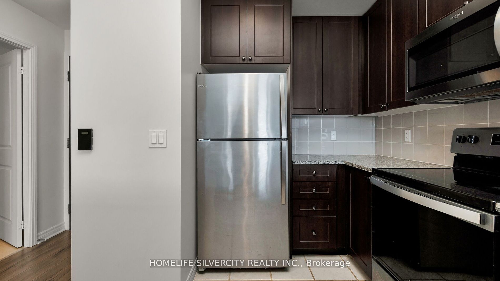 349 Rathburn Rd W 15 Property Photo 14