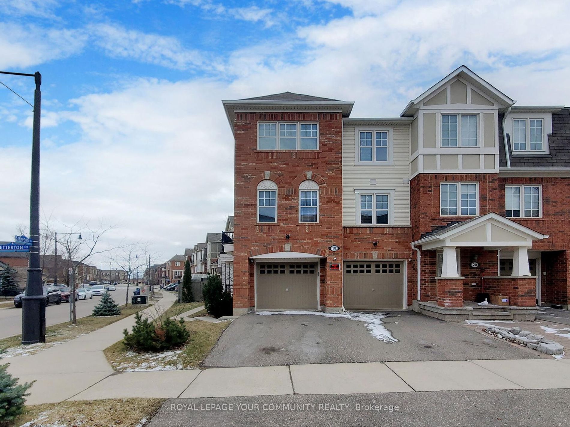18 Betterton Cres Property Photo 2