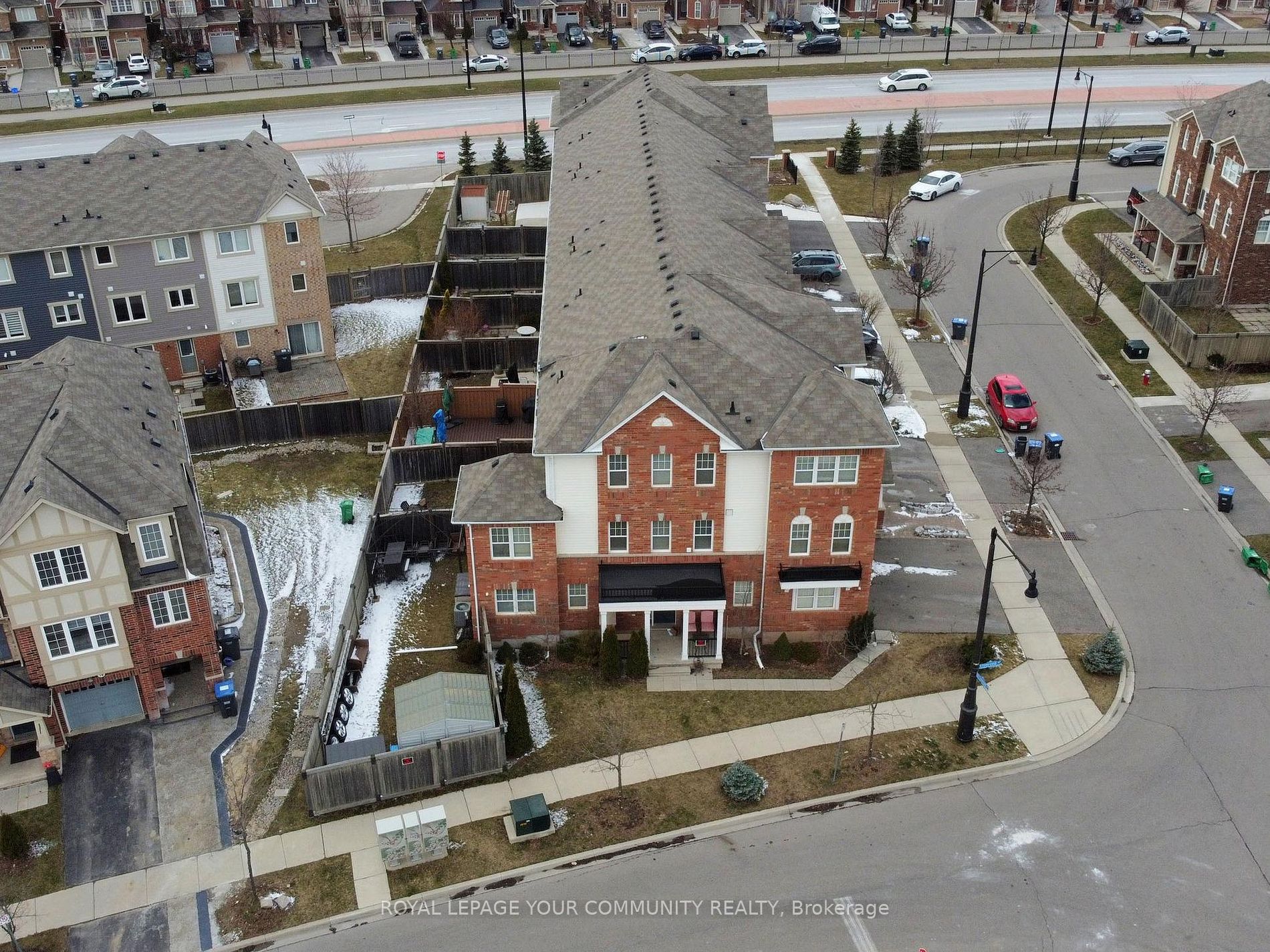 18 Betterton Cres Property Photo 37