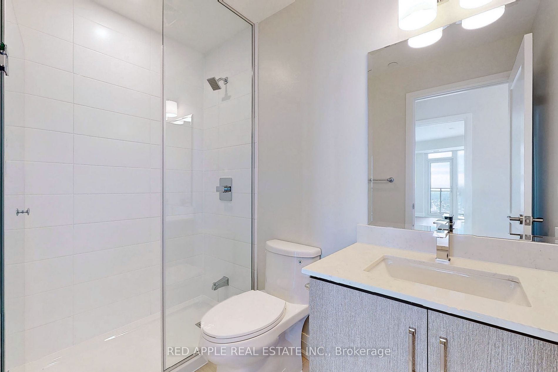 15 Lynch St 03 Property Photo 9