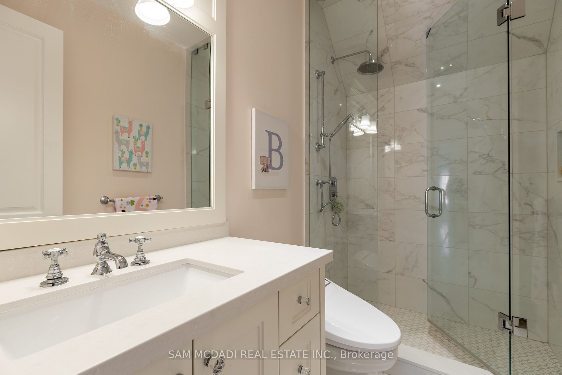 452 Candler Rd Property Photo 24
