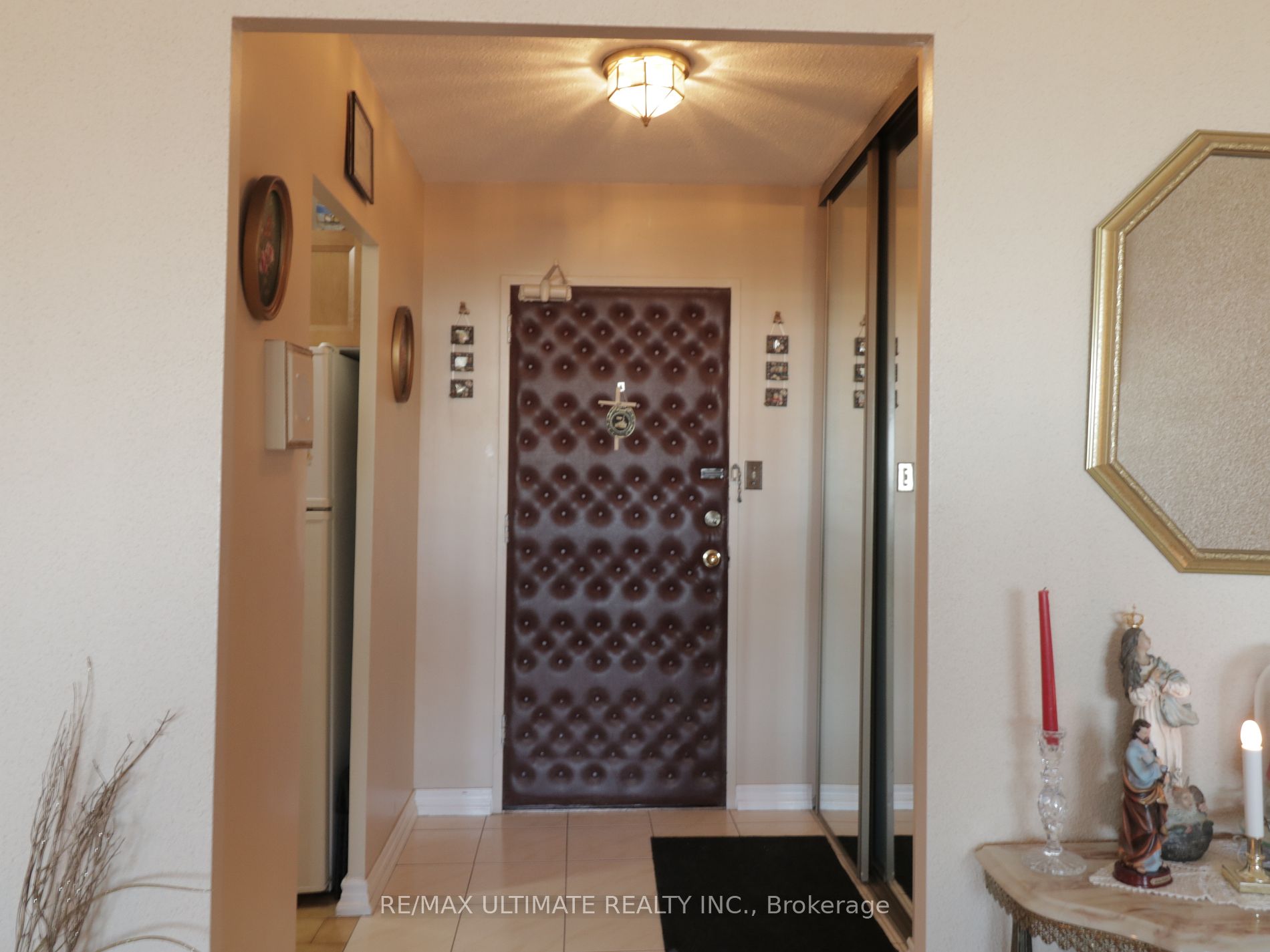 85 Emmett Ave 906 Property Photo 4