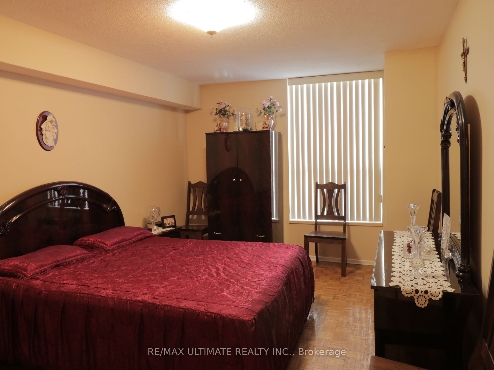 85 Emmett Ave 906 Property Photo 13