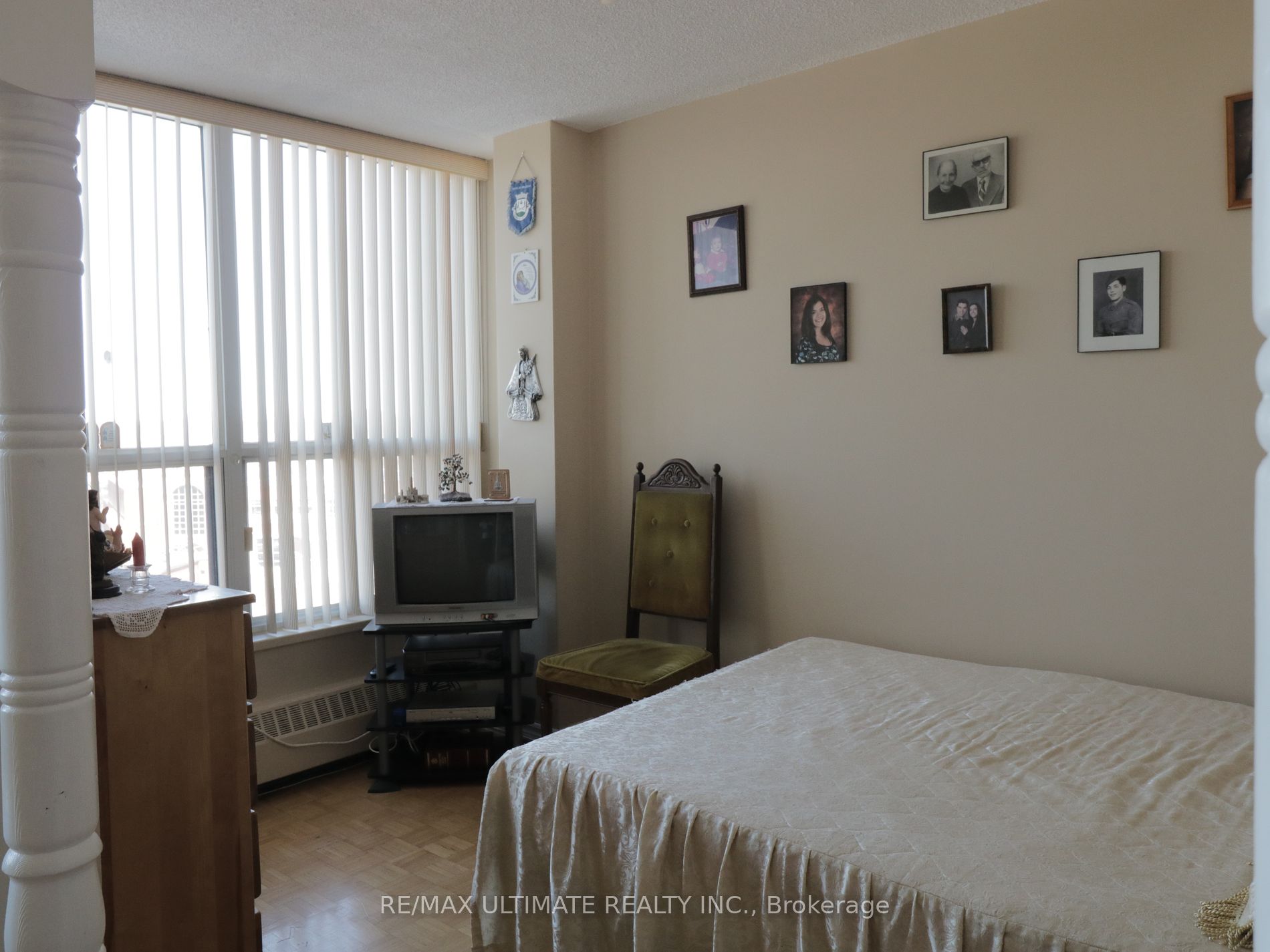 85 Emmett Ave 906 Property Photo 16